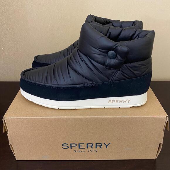 Sperry Women's Winter Boot - Picture 1 of 7